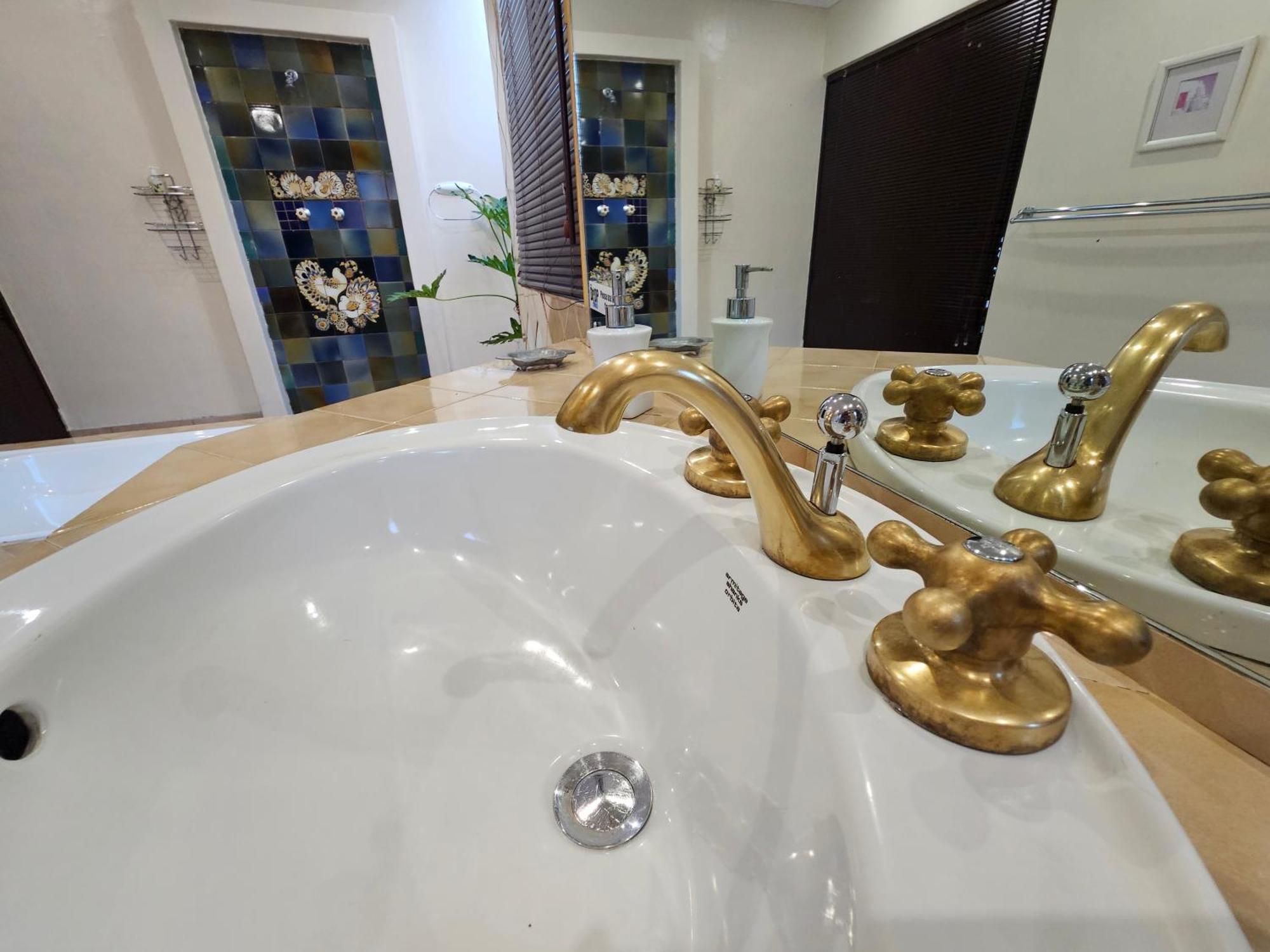 Bettie'S Luxury Lodge Kroonstad Dış mekan fotoğraf