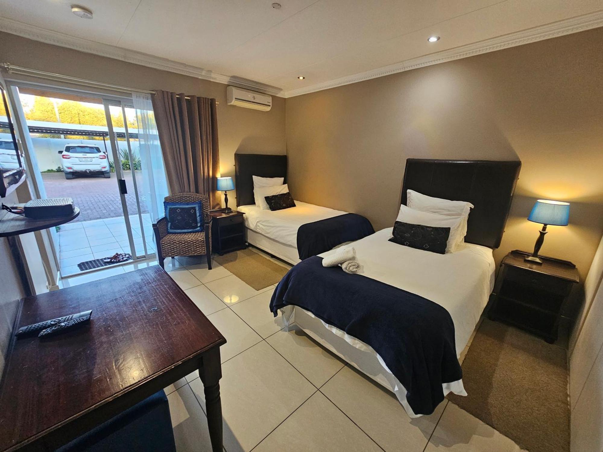 Bettie'S Luxury Lodge Kroonstad Dış mekan fotoğraf