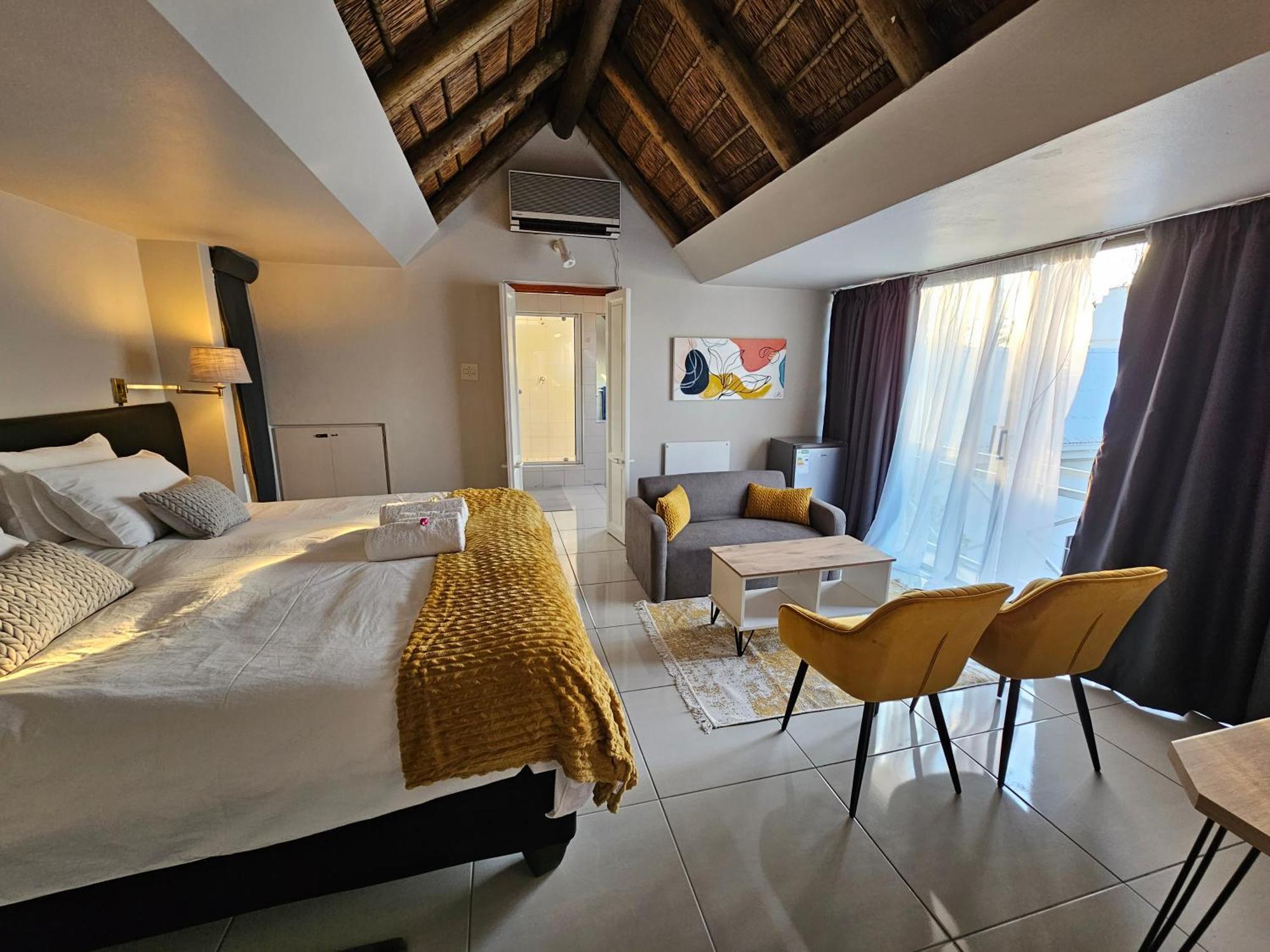 Bettie'S Luxury Lodge Kroonstad Dış mekan fotoğraf