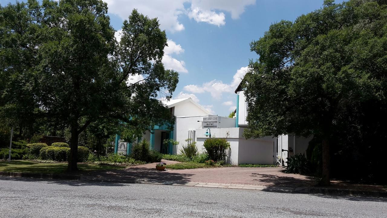 Bettie'S Luxury Lodge Kroonstad Dış mekan fotoğraf
