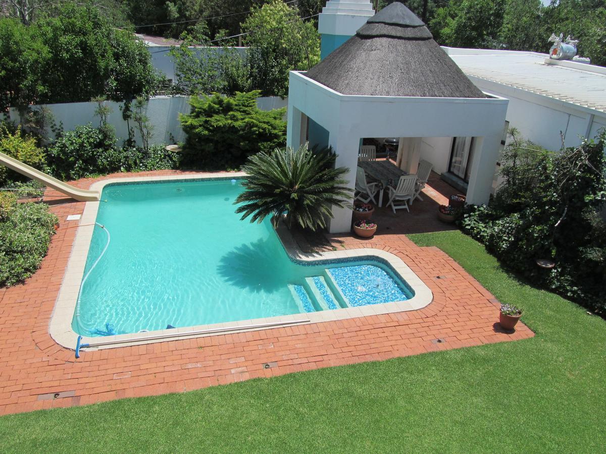Bettie'S Luxury Lodge Kroonstad Dış mekan fotoğraf