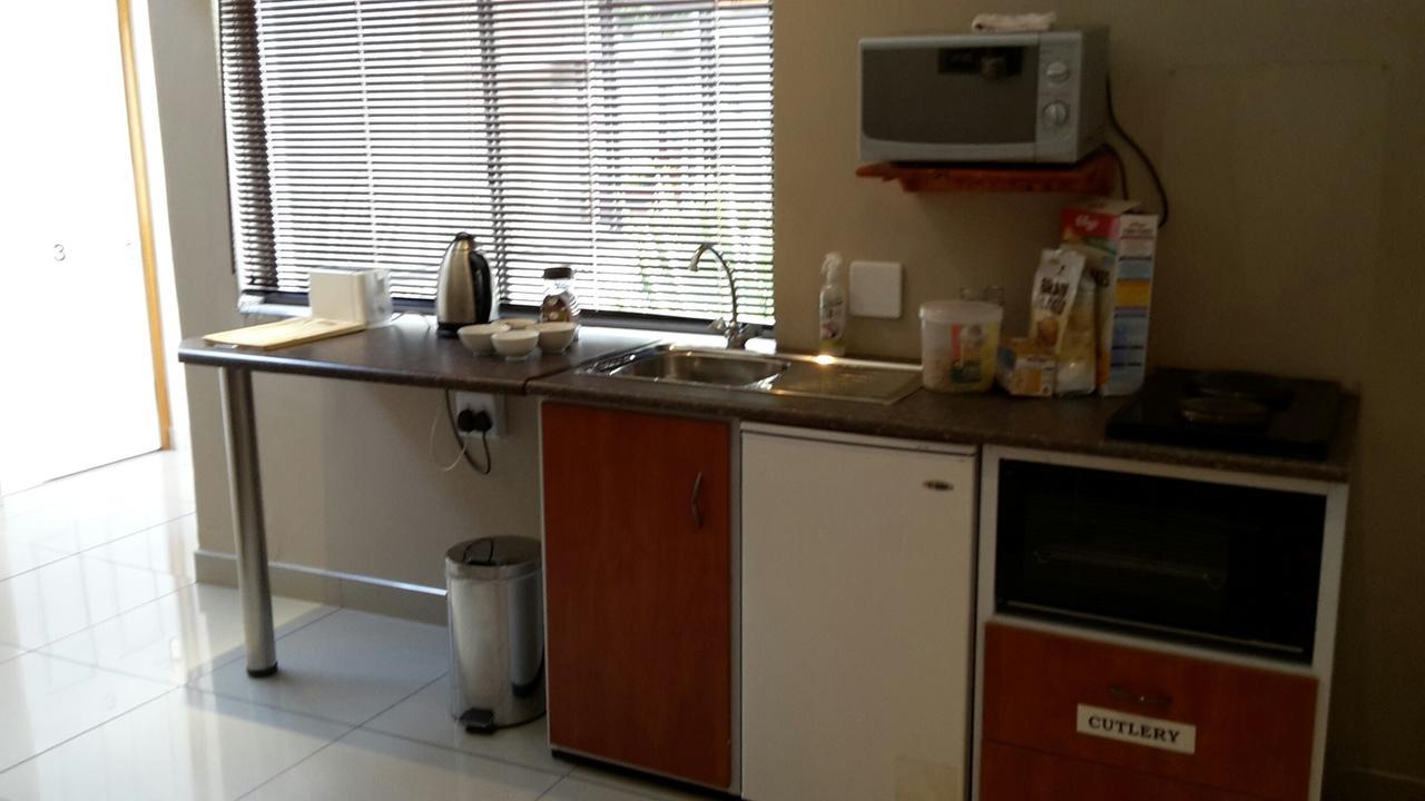 Bettie'S Luxury Lodge Kroonstad Dış mekan fotoğraf