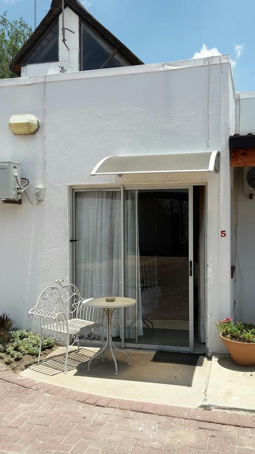 Bettie'S Luxury Lodge Kroonstad Oda fotoğraf