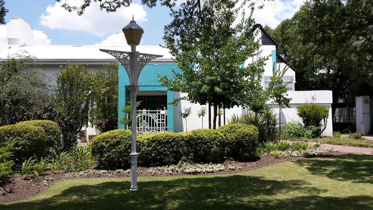 Bettie'S Luxury Lodge Kroonstad Dış mekan fotoğraf